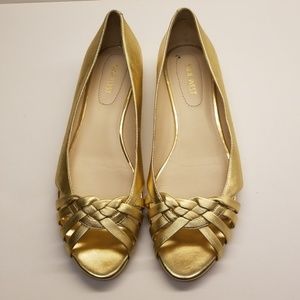Nine West gold wedges